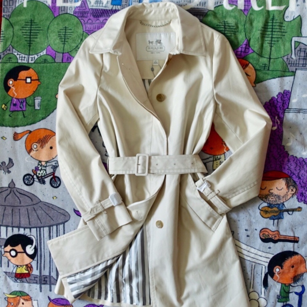 Coach Classic Twill Getaway Trench in Natural - Picture 5 of 8